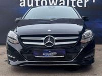 Gebraucht Mercedes B180 109 PS (80 kW) 2016 Schwarz Kleinwagen