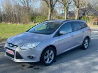 Usata Ford Focus 101 CV (74 kW) 2014 Grigio Station wagon