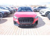 Gebraucht Audi SQ2 Ambiente 300 PS (220 kW) 2022 Tangorot metallic (metallic) SUV