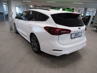 Gebraucht Ford Focus ST-Line 125 PS (91 kW) 2025 Weiß Kombi
