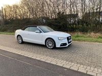 Gebraucht Audi A5 Cabriolet Ambiente 190 PS (139 kW) 2016 Weiß Cabrio