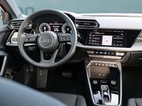 Gebraucht Audi A3 150 PS (110 kW) 2025 Rot Limousine