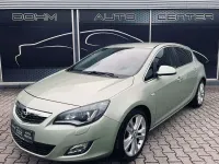 Gebraucht Opel Astra Innovation 179 PS (131 kW) 2010 Fresh mint Limousine