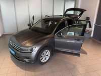 Gebraucht VW Tiguan Highline 180 PS (132 kW) 2017 Grau SUV