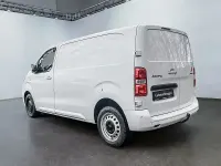 Używany Citroën Jumpy 144 KM (105 kW) 2023 Biały Minivan