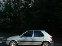 Gebraucht Ford Fiesta 60 PS (44 kW) 2000 Silber Kleinwagen