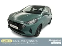 Gebraucht Hyundai i10 Trend 67 PS (49 kW) 2022 Grün Kleinwagen