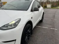 Usata Tesla Model Y 378 kW (514 CV) 2023 Bianco SUV