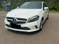 Gebraucht Mercedes A180 Style 109 PS (80 kW) 2017 Weiß Limousine