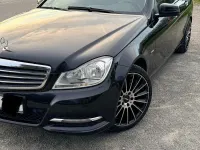 Gebraucht Mercedes C180 156 PS (114 kW) 2011 Schwarz Kombi