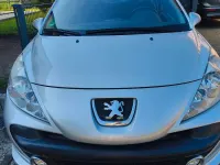 Gebraucht Peugeot 207 Access 73 PS (53 kW) 2010 Grau Kleinwagen