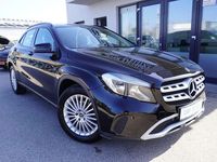 Gebraucht Mercedes GLA180 122 PS (89 kW) 2019 Schwarz SUV