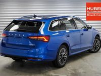Neu Skoda Octavia Selection 150 PS (110 kW) 2026 Race blue metallic (8x) Kombi