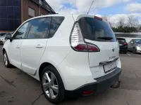 Gebraucht Renault Scénic Dynamique 110 PS (80 kW) 2012 Weiß Van / Kleinbus