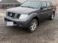 Gebraucht Nissan Navara 145 PS (106 kW) 2014 Grau Pickup