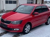 Gebraucht Skoda Fabia Joy 105 PS (77 kW) 2016 Rot Limousine