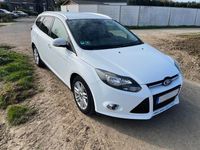 Gebraucht Ford Focus Titanium 105 PS (77 kW) 2013 Weiß Limousine