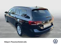Używany VW Passat Basis 122 KM (89 kW) 2024 Czarny Kombi