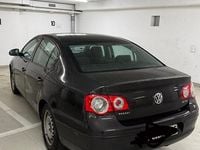 Gebraucht VW Passat 144 PS (105 kW) 2007 Braun Limousine