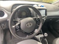 gebraucht Toyota Aygo Rentnerfahrzeug Sondermodell Team D erst 9600 km