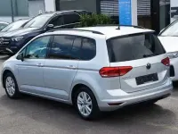 Gebraucht VW Touran Comfortline 116 PS (85 kW) 2021 Silber Van / Kleinbus