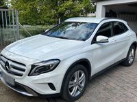 gebraucht Mercedes GLA180 Urban SCORE Navi P