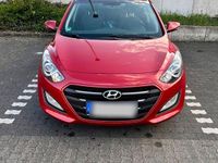 Gebraucht Hyundai i30 YES! Silver 101 PS (74 kW) 2016 Rot Kombi