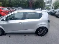 Gebraucht Chevrolet Aveo 100 PS (73 kW) 2012 Silber Limousine