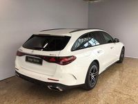 Gebraucht Mercedes E300 AMG 313 PS (230 kW) 2024 Unilack polarweiß Kombi