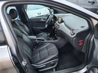 Gebraucht Mercedes B180 109 PS (80 kW) 2012 Grau Van / Kleinbus