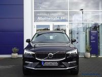 Gebraucht Volvo XC60 Core 253 PS (186 kW) 2022 717 onyx black metallic SUV