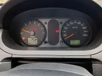Używany Ford Fiesta 65 KM (47 kW) 2002 Szary Hatchback