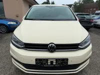 Gebraucht VW Touran 150 PS (110 kW) 2024 Beige Van / Kleinbus