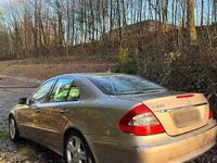 Gebraucht Mercedes E200 Avantgarde 184 PS (135 kW) 2008 Andere farben Limousine