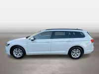 Gebraucht VW Passat Business 150 PS (110 kW) 2022 Gletscherweiß metallic Kombi