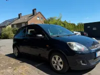 Gebraucht Ford Fiesta 75 PS (55 kW) 2006 Blau Kleinwagen