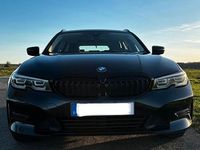 Gebraucht BMW 320 Advantage 184 PS (135 kW) 2020 Schwarz Kombi