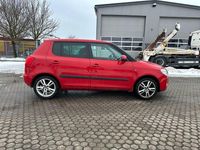 Gebraucht Skoda Fabia 69 PS (50 kW) 2008 Rot Limousine