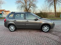 Gebraucht Lada Kalina 87 PS (63 kW) 2016 Braun Kombi