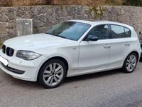 Gebraucht BMW 123 Performance 204 PS (150 kW) 2007 Weiß Kleinwagen