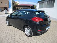 Gebraucht Kia Ceed Edition 7 99 PS (72 kW) 2015 Schwarz Kleinwagen