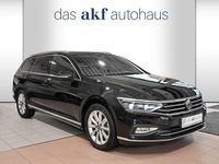 Gebraucht VW Passat Elegance 150 PS (110 kW) 2024 Deep black perleffekt Kombi
