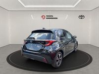 Neu Toyota Yaris Hybrid Comfort 116 PS (85 kW) 2025 Schwarz Limousine