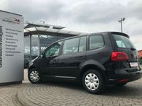 Gebraucht VW Touran 105 PS (77 kW) 2015 Schwarz Van / Kleinbus