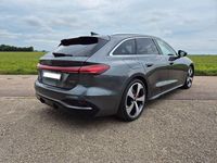 Gebraucht Audi A5 S-Line 204 PS (150 kW) 2024 Grau Kombi