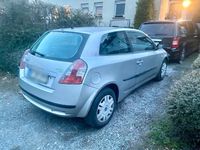 Gebraucht Fiat Stilo 103 PS (75 kW) 2002 Silber Kleinwagen