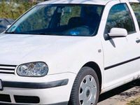 Gebraucht VW Golf IV 105 PS (77 kW) 2001 Weiß Kleinwagen