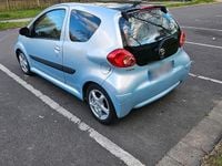 Gebraucht Toyota Aygo 68 PS (50 kW) 2006 Blau Kleinwagen