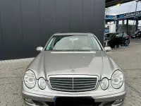 Gebraucht Mercedes E200 Classic 163 PS (119 kW) 2004 Silber Limousine