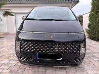Gebraucht Hyundai Staria 177 PS (130 kW) 2022 Schwarz Van / Kleinbus
